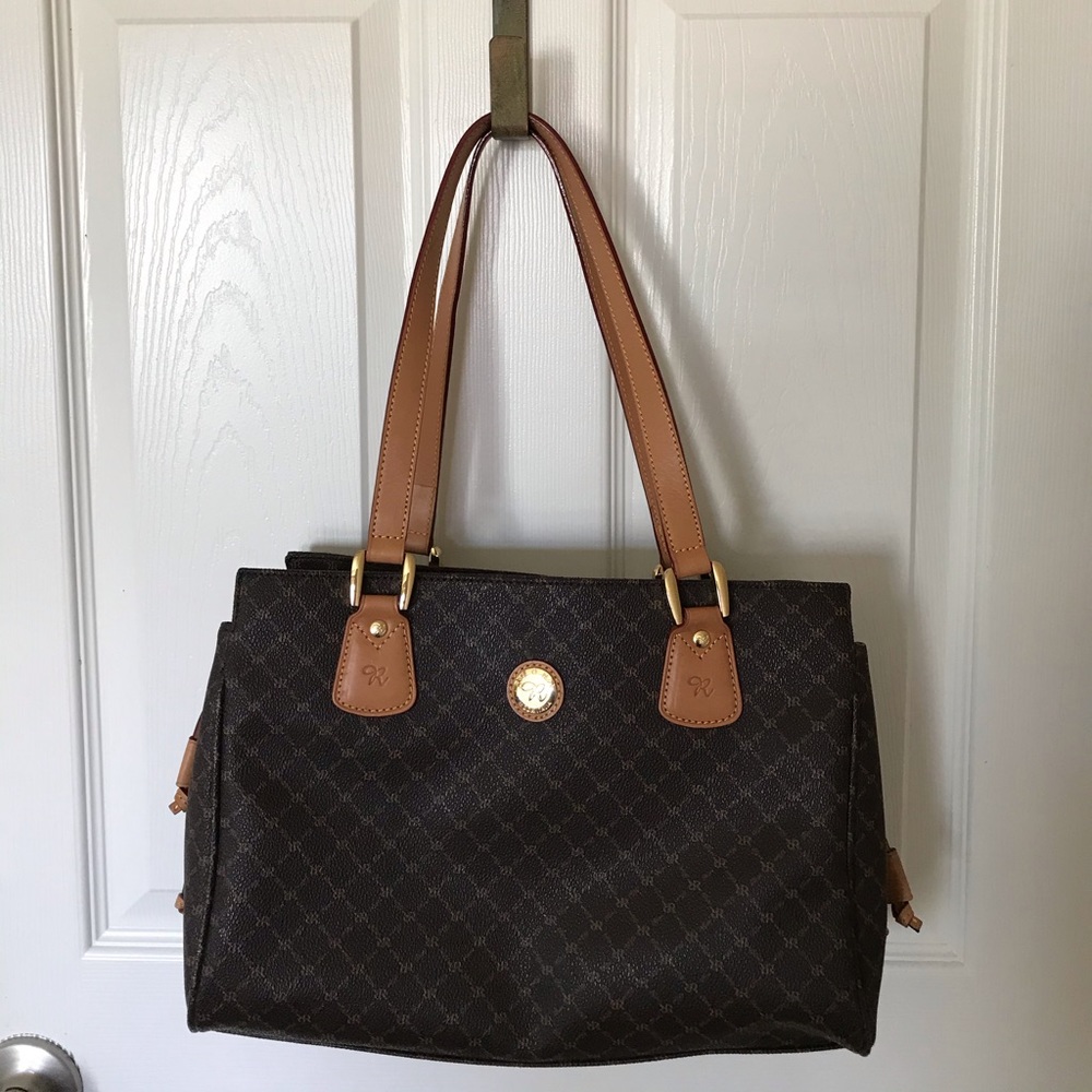 Gorgeous Rioni East West Bag & Wallet